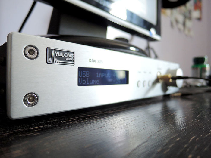 Yulong D200